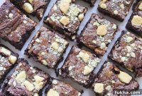 Fudgy Gluten-Free Millionaire’s Shortbread Brownies