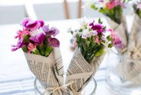 DIY Mini Bouquets from Grocery Store Flowers
