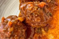 Classic Italian Beef Meatball Recipe with Marinara