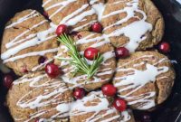 Flaky Cranberry Buttermilk Biscuits Recipe