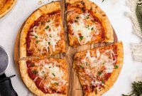 Make Crispy Air Fryer Pita Pizzas in 10 Minutes