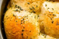 No-Knead Dinner Rolls: Soft, Fluffy Homemade Recipe