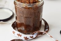 Homemade Gingerbread Sugar Scrub Recipe