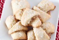 Gluten Free Vegan Walnut Crescent Cookies Recipe