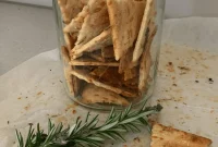 15+ Sourdough Cracker Recipes Using Starter Discard