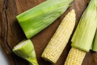 How to Shuck Corn and Remove Kernels in the Microwave