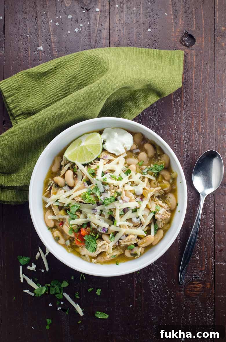 White Chicken Chili Recipe with White Beans 6 Chicken and White Bean Chili | Umami Girl 780