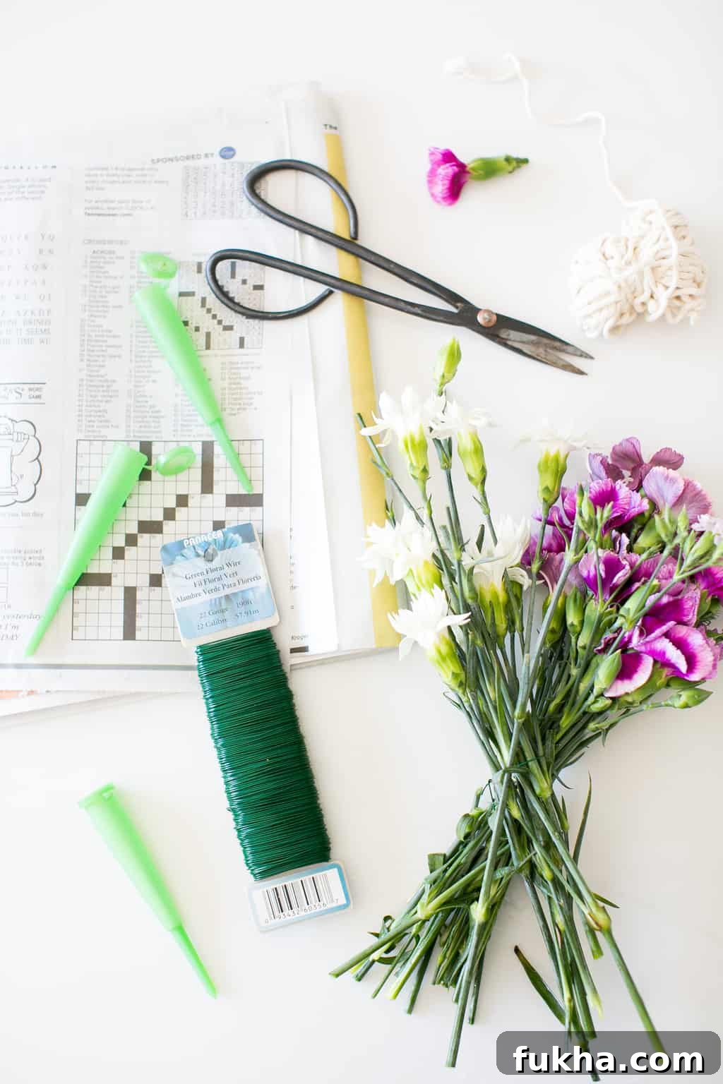 How to Make Mini-Bouquets with Grocery Store Flowers