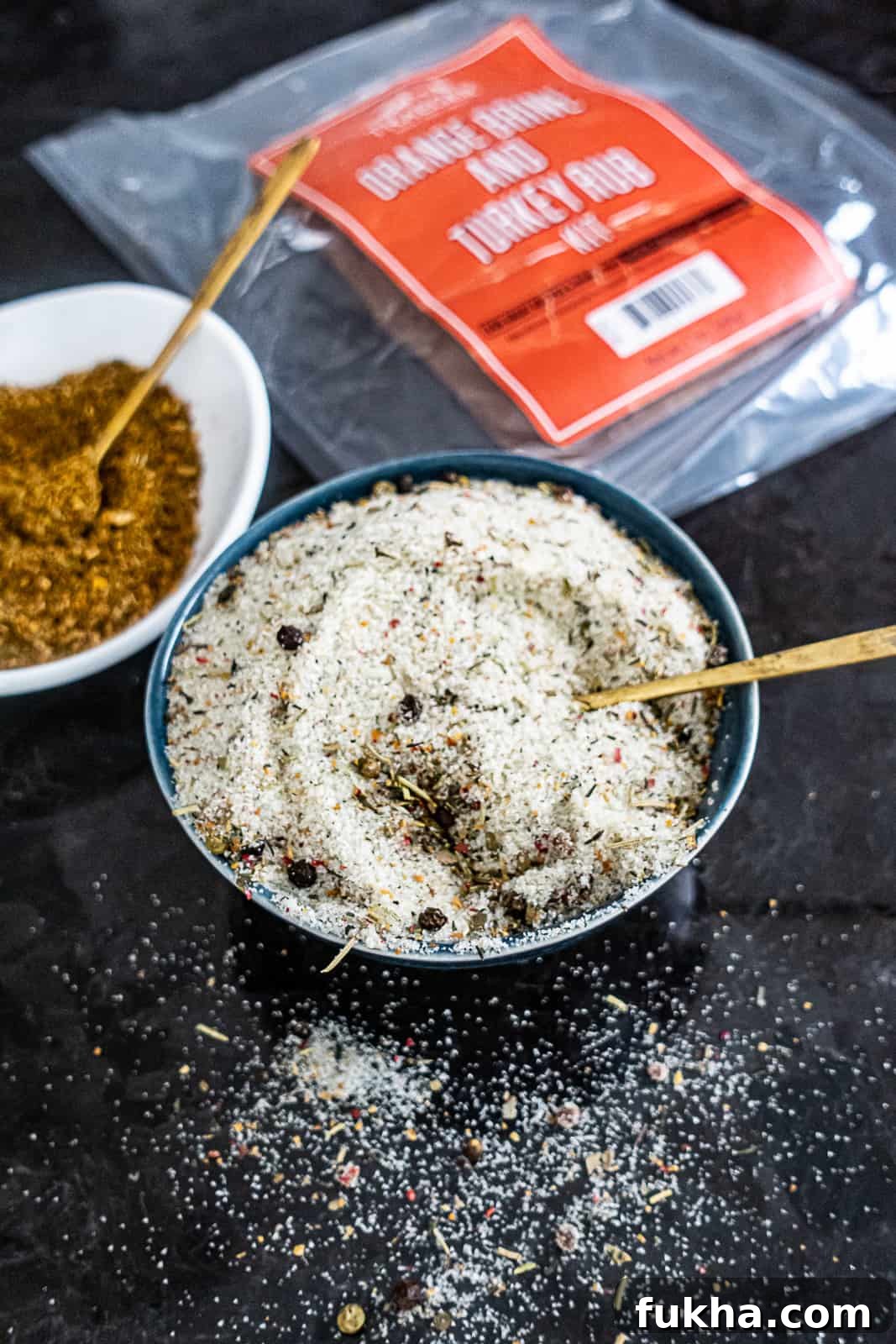 Traeger Turkey Brine Kit Review: Is It Worth Buying on Amazon? 3 Brining salt from the Traeger orange brine and turkey rub kit