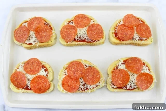 Cheesy Garlic Bread Pizza Recipe 6 garlic bread pizza