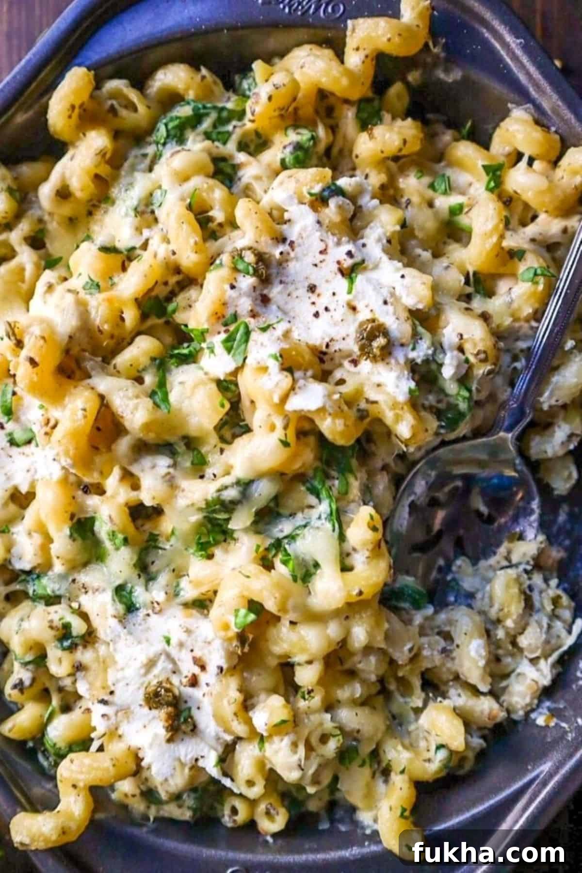 chicken and pesto pasta bake