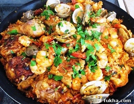 Seafood and Chicken Paella Seafood and Chicken Paella