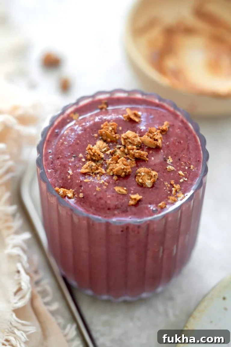 smoothie in glass.