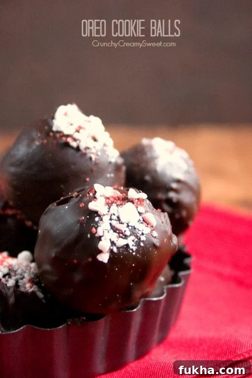 Holiday Oreo Cookie Balls Recipe