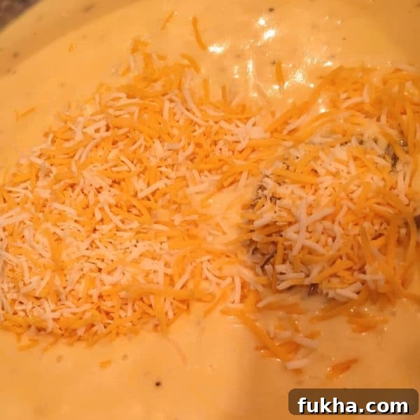 Adding cheese to cream sauce