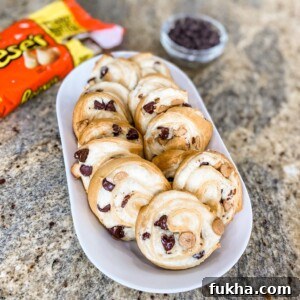 Peanut Butter Chocolate Chip Cream Cheese Cookies