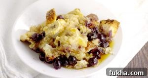 Banana Blueberry French Toast Bake recipe is a sweet and amazing overnight breakfast or brunch recipe with fresh blueberries and sweet bananas, crumble topping, and maple syrup.