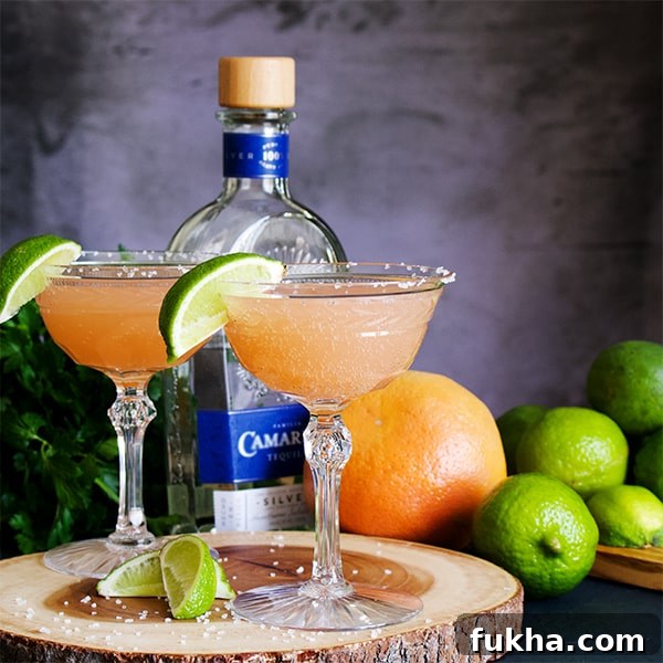 Grapefruit Margaritas with Jalapeño and Lime
