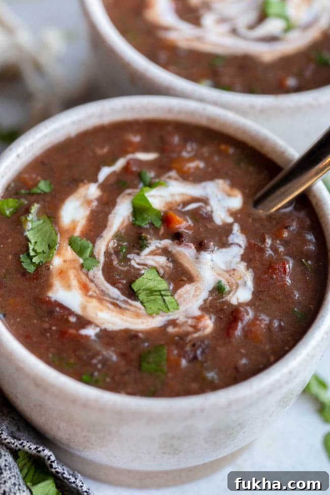 Slow Cooker Black Bean Soup
